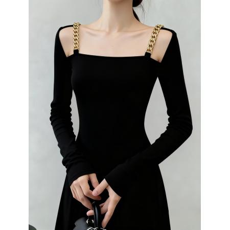 FA47851# 小众设计感金属链条露肩修身上衣女显瘦百搭气质镂空长袖T恤 服裝批發女裝批發服飾貨源