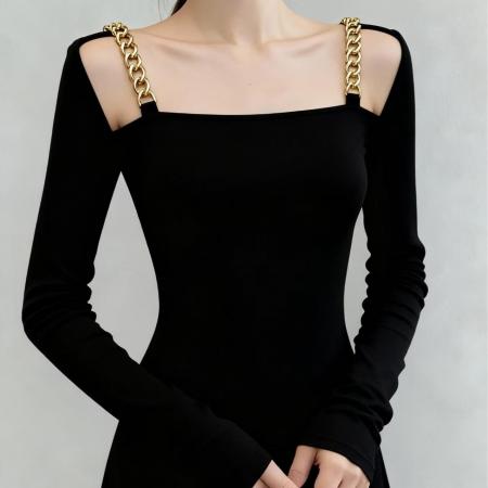 FA47851# 小众设计感金属链条露肩修身上衣女显瘦百搭气质镂空长袖T恤 服裝批發女裝批發服飾貨源