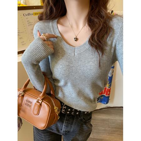 FA47897# 灰色圆领针织衫女内搭秋冬新款毛衣外穿修身显瘦长袖打底上衣 服裝批發女裝批發服飾貨源