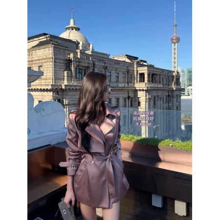 FA47924# 豆沙玫瑰高质感缎面大翻领双排扣系带收腰中长款风衣外套 服裝批發女裝批發服飾貨源