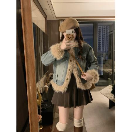 FA47956# 复古设计毛毛拼接牛仔秋冬外套女高级感通勤牛仔棉服女 服裝批發女裝批發服飾貨源