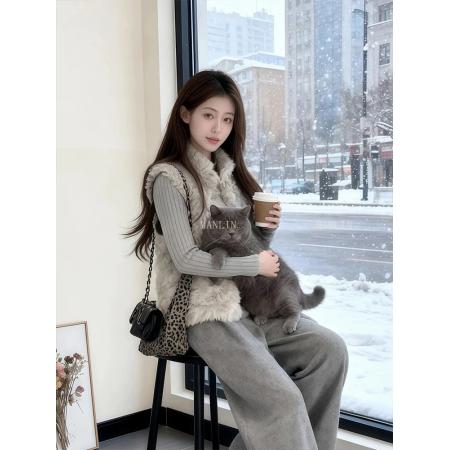 FA47993# 韩系秋冬巨好看一整套穿搭超好看立领毛绒绒马甲针织衫两件套装女 服裝批發女裝批發服飾貨源