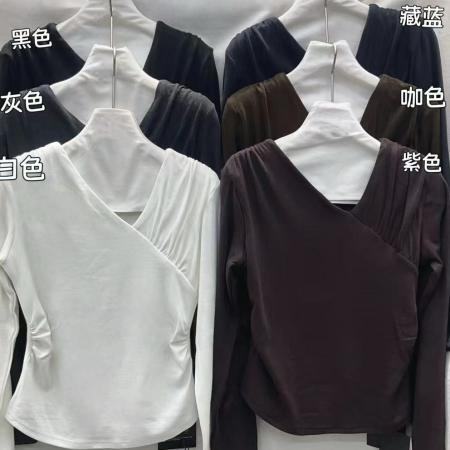 FA48042# 斜领长袖打底衫女新款春秋洋气外穿显瘦抽褶内搭t恤上衣 服裝批發女裝批發服飾貨源