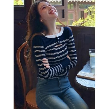 FA48155# 冬季独特别致绝美设计感小众不撞款高级感超好看条纹针织衫女 服裝批發女裝批發服飾貨源