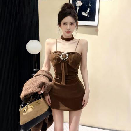 FA48166# 网红爆版羊绒面料纯欲风无袖性感吊带打底包臀内搭连衣裙 服裝批發女裝批發服飾貨源