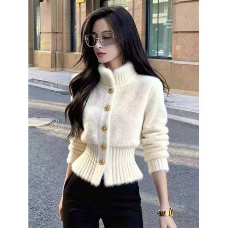 FA48173# 白色毛绒外套女款秋冬巨时尚独特漂亮软糯气质高端掐腰小香风上衣 服裝批發女裝批發服飾貨源