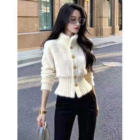 FA48173# 白色毛绒外套女款秋冬巨时尚独特漂亮软糯气质高端掐腰小香风上衣 服裝批發女裝批發服飾貨源