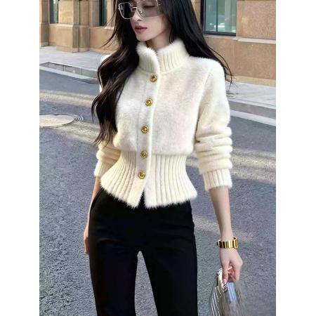 FA48173# 白色毛绒外套女款秋冬巨时尚独特漂亮软糯气质高端掐腰小香风上衣 服裝批發女裝批發服飾貨源