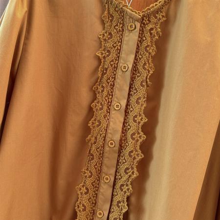 FA48194# 跨境专供春秋季新款甜美小清新圆领蕾丝拼接镂空设计长袖宽松衬衫 服裝批發女裝批發服飾貨源