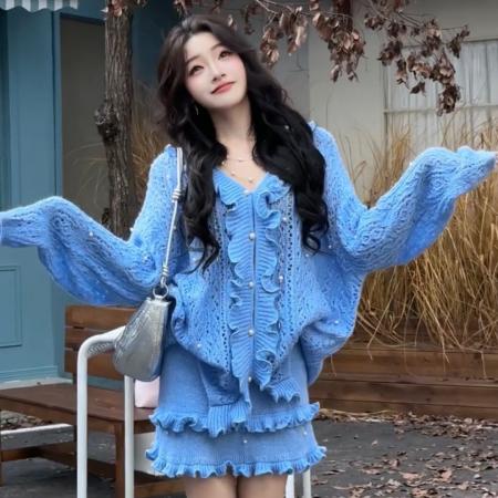 FA48200# 秋季新款法式温柔风蓝色珍珠装饰开衫+短裙两件套 服裝批發女裝批發服飾貨源