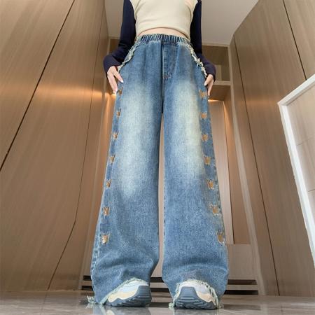 FA48205# 加绒牛仔长裤蝴蝶刺绣宽松紧高腰直筒显瘦加肥大码女装230斤 服裝批發女裝批發服飾貨源