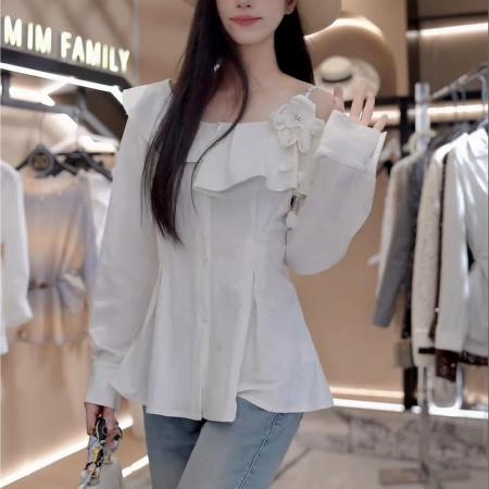 FA48210# 秋季新款洋气设计感立体花朵上衣拼接露肩百搭纯色衬衫女
