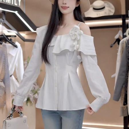 FA48210# 秋季新款洋气设计感立体花朵上衣拼接露肩百搭纯色衬衫女