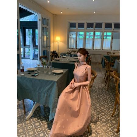 FA48229# 新品法式设计感挂脖吊带刺绣剪花收腰显瘦A字礼服连衣裙 服裝批發女裝批發服飾貨源