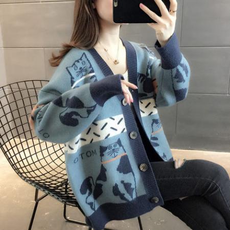 FA48277# 满身卡通猫咪提花毛衣外套女春装韩版V领单排扣宽松慵懒针织开 服裝批發女裝批發服飾貨源