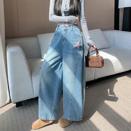 FA48307# 美式复古水洗做旧星星贴布牛仔裤女宽松廓形弯刀阔腿裤 服裝批發女裝批發服飾貨源