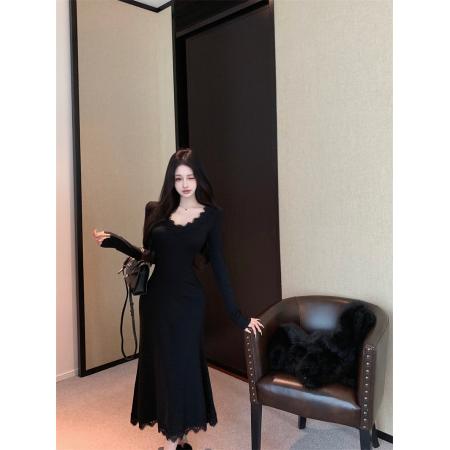 FA48314# 黑色V领蕾丝长袖鱼尾连衣裙女秋冬收腰气质内搭打底包臀长裙 服裝批發女裝批發服飾貨源