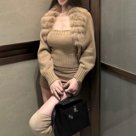 FA48346# 毛针织衫外套抹胸新款套装短款秋冬小个子穿搭时尚气质两件套 服裝批發女裝批發服飾貨源