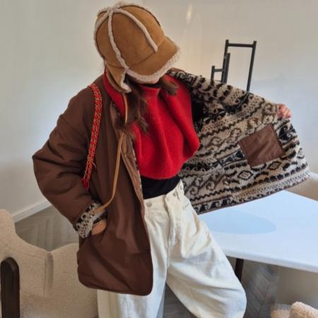 FA48348# 两面穿复古时尚小众提花羊羔毛冬季新款撞色加棉宽松外套 服裝批發女裝批發服飾貨源