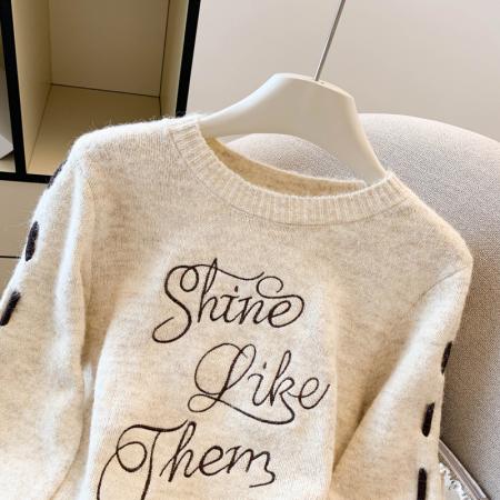 FA48358# 慵懒风设计感字母刺绣毛衣秋冬新款羊毛衫小众独特短款上衣 服裝批發女裝批發服飾貨源