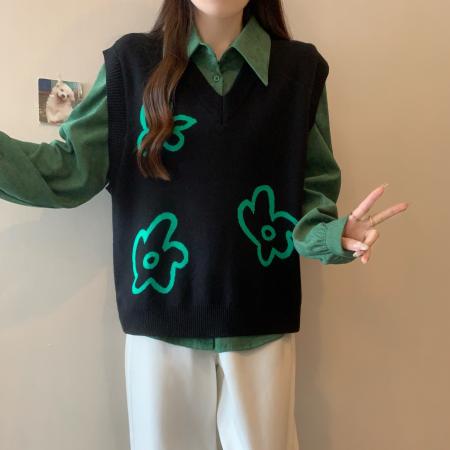 FA48403# 大码初秋叠穿马甲两件套上衣女绿色衬衫高级感针织背心套装 服裝批發女裝批發服飾貨源