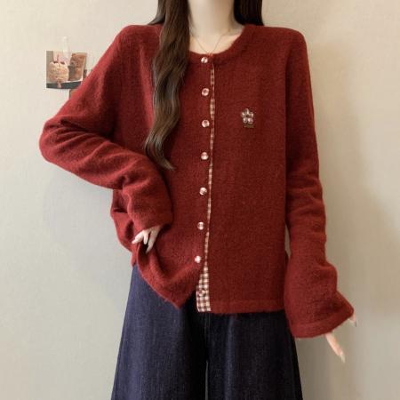 FA48405# 大码设计感气质圆领刺绣花朵毛衣秋冬新款胖mm宽松显瘦上衣 服裝批發女裝批發服飾貨源