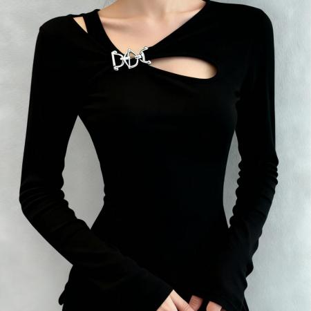 FA48437# 秋冬新款时尚美式设计感镂空长袖t恤女气质修身小众绝美上衣 服裝批發女裝批發服飾貨源