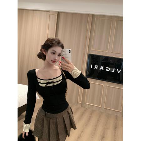 FA48442# 层次叠穿空间感T恤秋冬显瘦短款V领上衣 服裝批發女裝批發服飾貨源