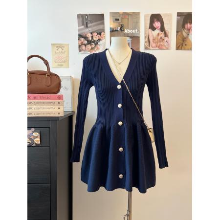 FA48457# 小香纯欲风v领长袖针织连衣裙显瘦收腰蓬蓬裙子修身a字短裙 服裝批發女裝批發服飾貨源