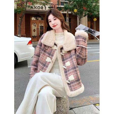 FA48485# 格子皮毛一体羊羔绒外套女短款冬季新款爆款小个子羊羔毛棉服 服裝批發女裝批發服飾貨源