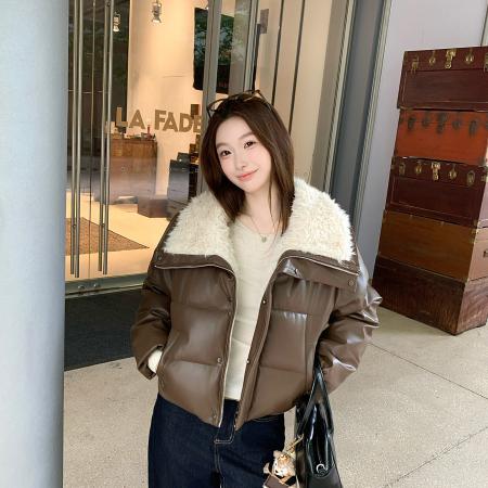 FA48486# 冬新款羊羔毛大翻领韩系宽松短款女PU皮时尚棉服外套 服裝批發女裝批發服飾貨源