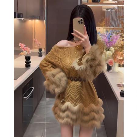 FA48549# 洋气独特毛毛拼接收腰针织衫女秋季大码胖妹妹气质显瘦中长款毛衣 服裝批發女裝批發服飾貨源