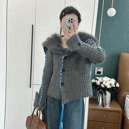 FA48550# 韩系撞色海军领飘带毛衣短外套女秋季软糯宽松设计感针织开衫上衣 服裝批發女裝批發服飾貨源