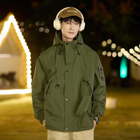 FA48639# 情侣新款冲锋衣男户外防风防水休闲夹克外套登山服骑手服夹克外套青少年8858 男装批发