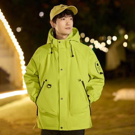 FA48639# 情侣新款冲锋衣男户外防风防水休闲夹克外套登山服骑手服夹克外套青少年8858 男装批发