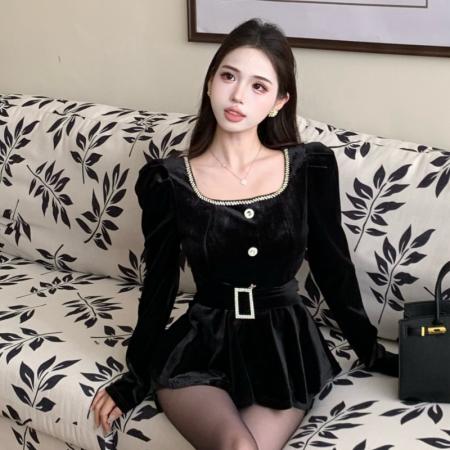 FA48775# 气质法式锁骨短款设计感重工镶钻收腰显瘦上衣+短款套装 服裝批發女裝批發服飾貨源