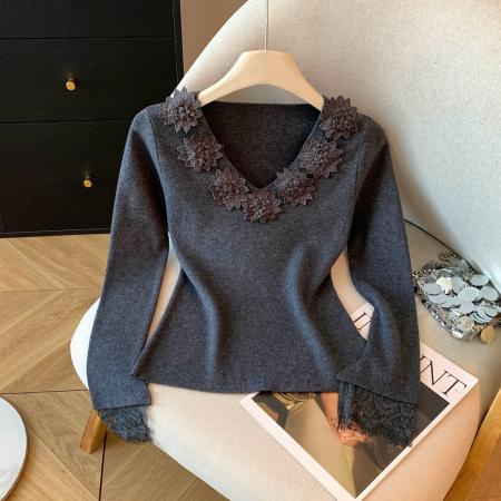 FA48789# 秋冬新款法式立领花朵V领针织衫女蕾丝拼接长袖毛衣 服裝批發女裝批發服飾貨源