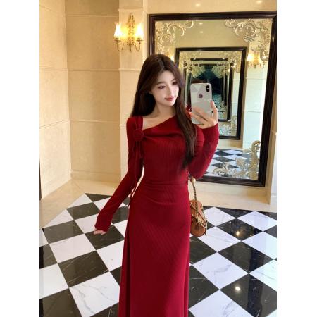 秋冬复古赫本风长袖针织连衣裙温婉收腰显瘦气质打底长裙 服裝批發女裝批發服飾貨源
