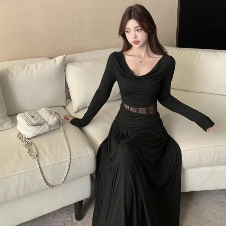 FA48842# 秋季新款胖mm设计感一字肩镂空蕾丝褶皱打底裙长款连衣裙子女 服裝批發女裝批發服飾貨源