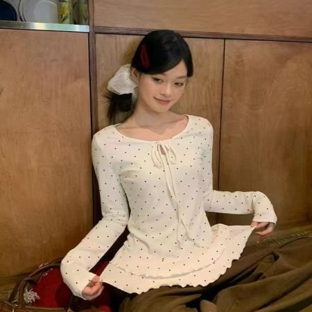 FA48913# 宋正恩白色波点荷叶边内搭打底衫女秋冬百搭修身显瘦长袖T恤上衣 服裝批發女裝批發服飾貨源