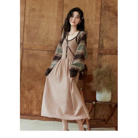 FA48950# 小香风毛衣开衫吊带裙套装女秋季新款设计感别致两件套女 服裝批發女裝批發服飾貨源