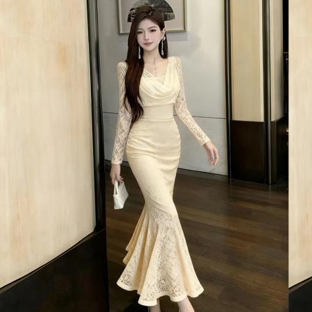 FA48976# 新款爆版长袖性感V领打底包臀蕾丝长款连衣裙 服裝批發女裝批發服飾貨源