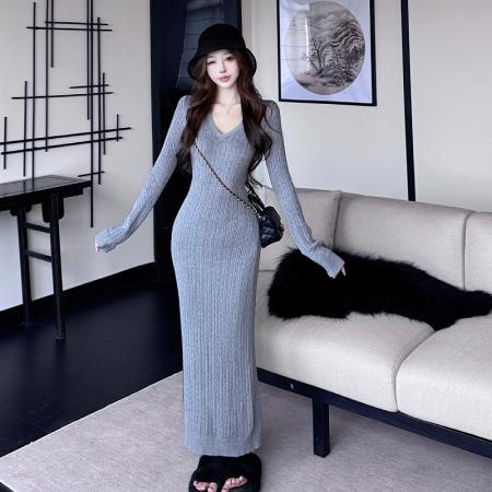 FA48983# 温柔风复古V领麻花纹针织连衣裙女秋冬显瘦气质包臀毛衣长裙 服裝批發女裝批發服飾貨源