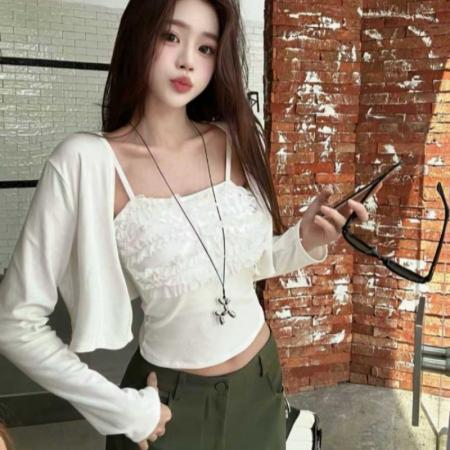 FA49001# 两件套装纯欲风辣妹木耳边吊带吊带背心+短款磨毛开衫外套 服裝批發女裝批發服飾貨源