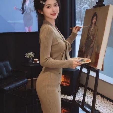 FA49004# 小香风V领蝴蝶结针织连衣裙女秋冬高级感辣妹紧身打底包臀短裙子 服裝批發女裝批發服飾貨源