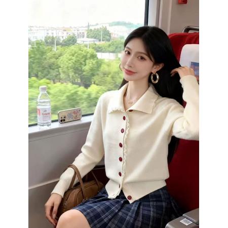 FA49005# 法式翻领蕾丝拼接毛衣女秋冬新款慵懒宽松显瘦百搭外穿针织上衣潮 服裝批發女裝批發服飾貨源