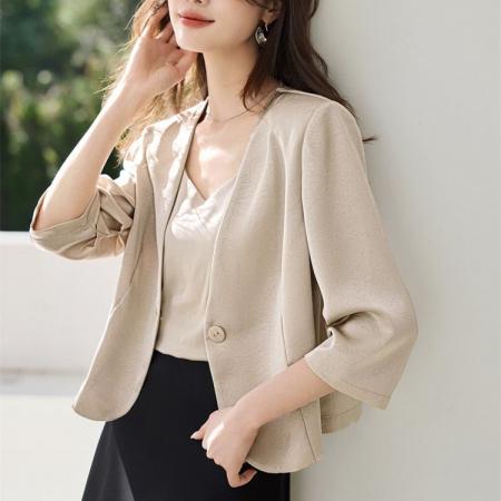 FA49019# 气质简约通勤微皱缎面七分袖v领外套女秋新款上衣 服裝批發女裝批發服飾貨源