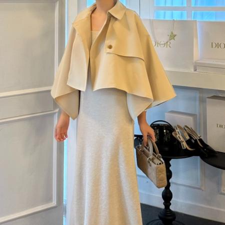 FA49120# 复古气质设计款尖领斗篷披风外套 服裝批發女裝批發服飾貨源