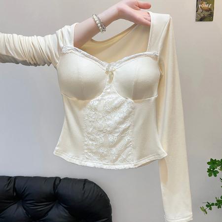 FA49129# 新款时尚蕾丝拼接网纱打底衫女长袖方领带胸垫气质温柔风上衣 服裝批發女裝批發服飾貨源