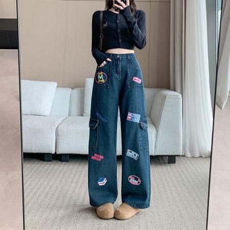 FA49162# 美式复古邮票印花工装牛仔裤女高街小众宽松阔腿直筒裤 服裝批發女裝批發服飾貨源
